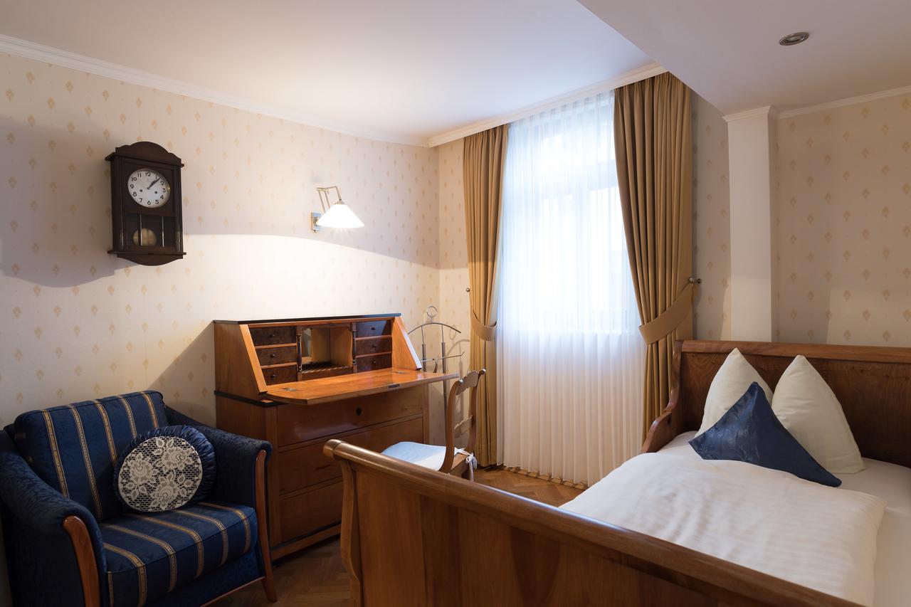 Hotel Krone 3*
